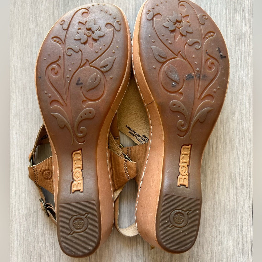 Born Tan Leather Galley Cliffside Slingback Thong Sandals - Picture 6 of 10